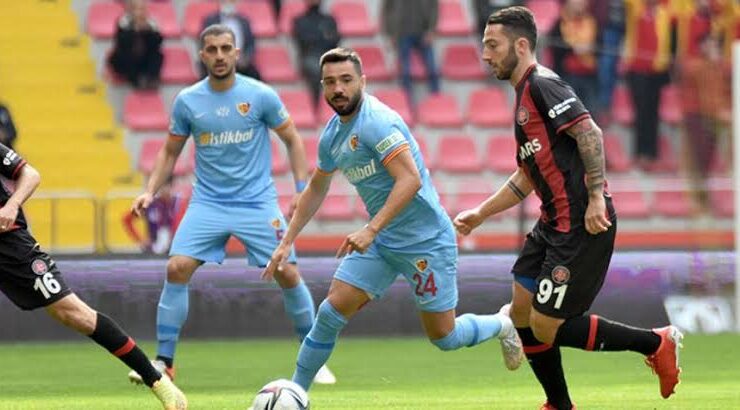 Günün maçı: Kayserispor – Fatih Karagümrük maçı saat kaçta, hangi kanalda? Maçı canlı izle