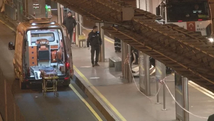 Metrobüs yoluna düşen şahsın acı sonu