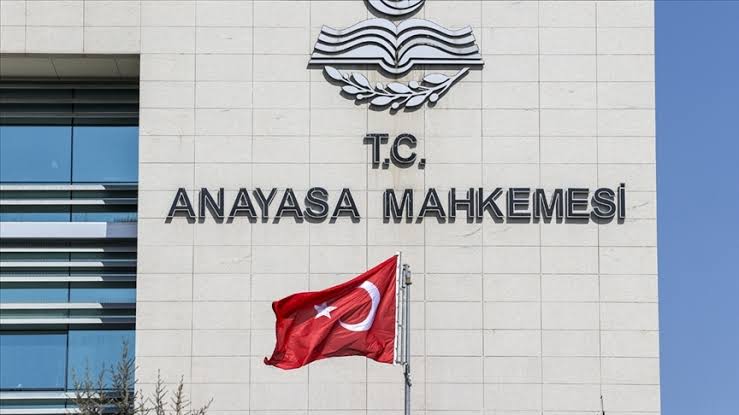 Anayasa Mahkemesi’ nin HDP kararı