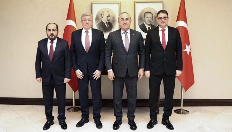 Bakan Çavuşoğlu, Suriyeli muhalif liderlerle görüştü