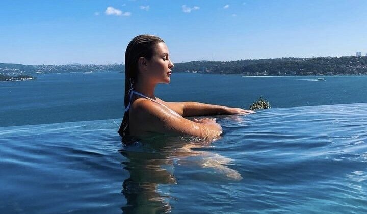 Serdar Ortaç’ ın eski eşi açıldıkça açıldı