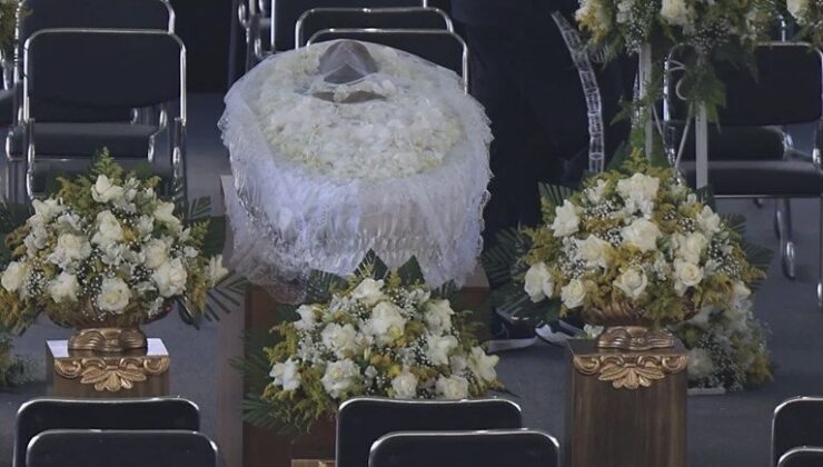 Efsane son yolculuğuna uğurlanıyor