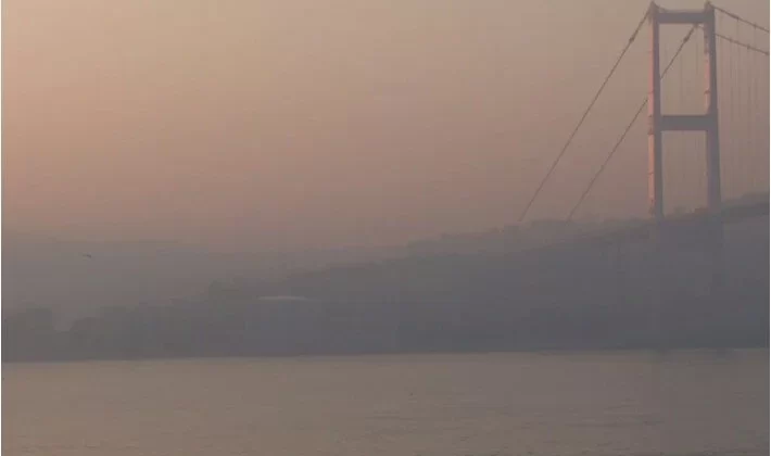 İstanbul Boğazı gemi trafiğine açıldı