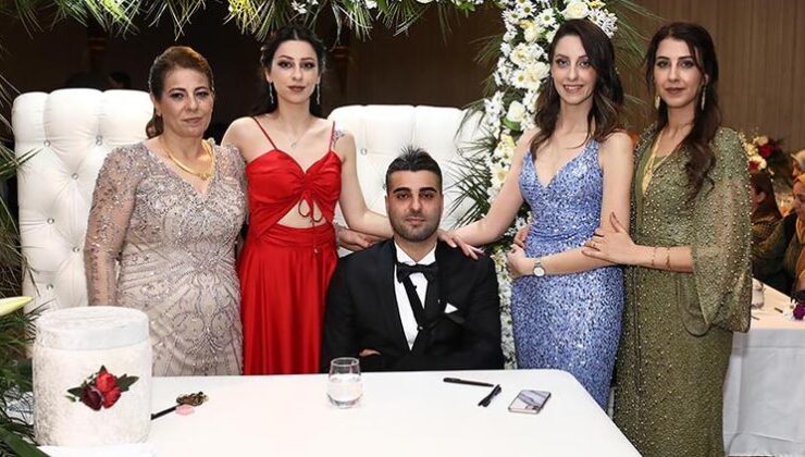 Gelin düğüne katılmadı, damat tek başına fotoğraf çektirdi