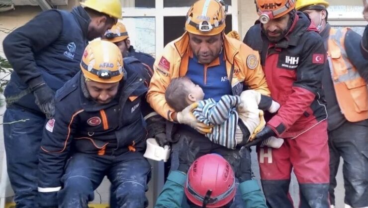 Deprem Bölgesi’ nde mutluluk veren haberler devam ediyor