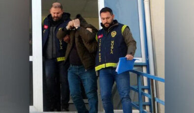 Bakıcılığını yaptığı kadını depremde dışarı çıkartıp evini soydu