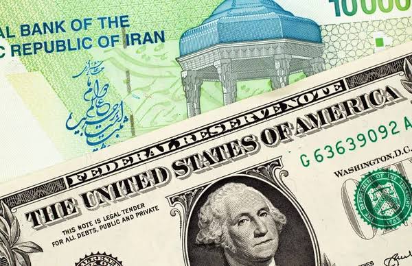 Komşu ülkenin parası dolar karşısında tuş oldu