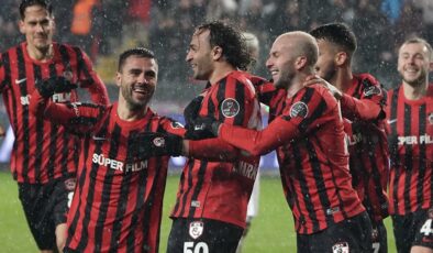 Gaziantep FK kazanmaya devam ediyor