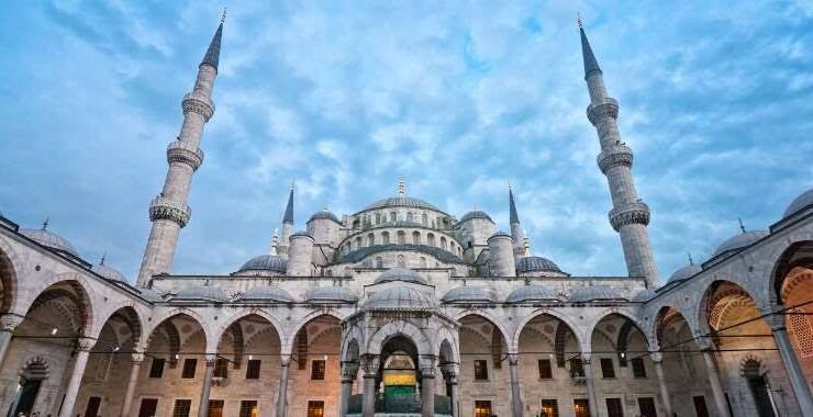 Bu gece Miraç Kandili