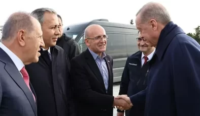 Maliye Eski Bakanı Mehmet Şimşek geri mi dönüyor?