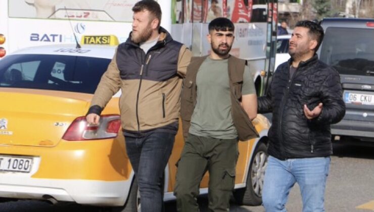 Diyarbakır’ daki Nevruz kutlamalarında 10 polis yaralandı, 200 kişi gözaltına alındı