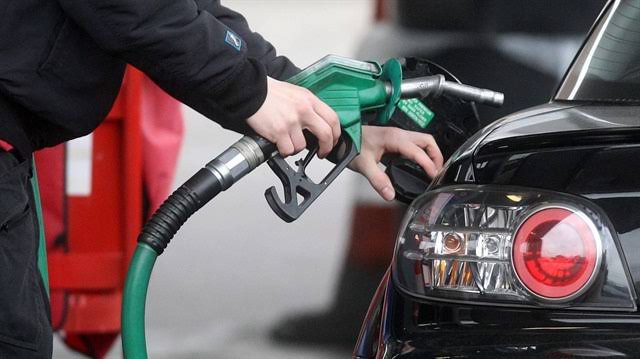 Bayram öncesi benzin ve motorin fiyatlarında değişikliğe gidildi mi?