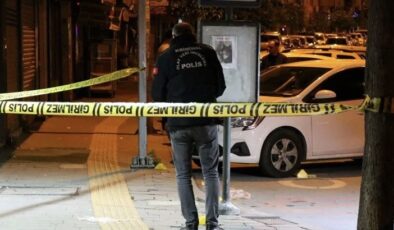 İzmir’ de silahlı, bıçaklı saldırı: 1 kişi hayatını kaybetti