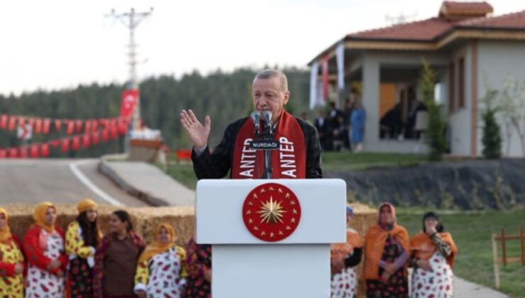 Deprem konutları teslim edilmeye başladı