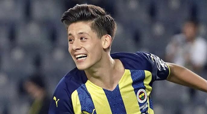 Şampiyonluk için görüşleri açıklayan Arda Güler, bakın hangi futbolcuları örnek alıyormuş?