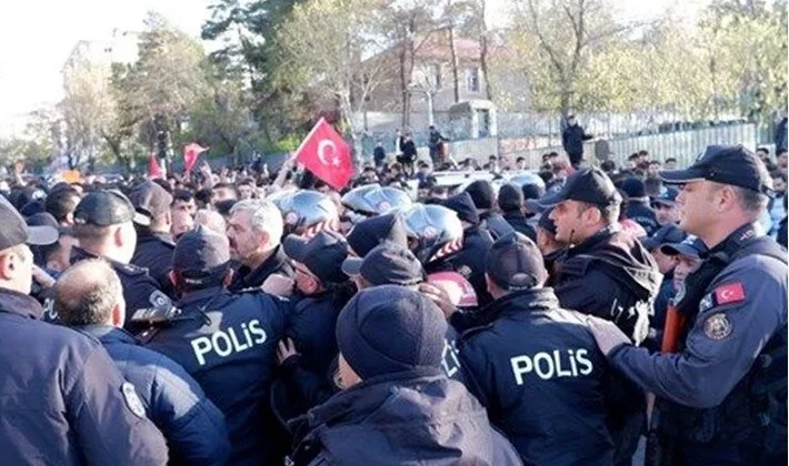 İmamoğlu, mitingine saldırı ile ilgili bir Uzman Çavuş gözaltına alındı