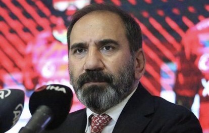 Sivasspor’da Mecnun Otyakmaz yeniden  başkan oldu