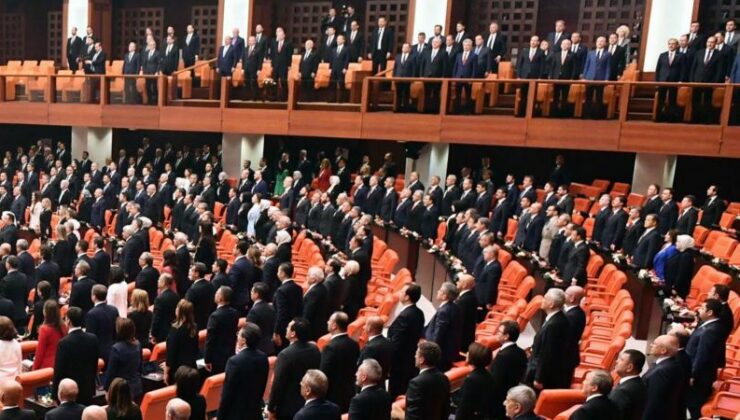 HÜDAPAR’lı vekiller  okudu, HDP’liler okumadı