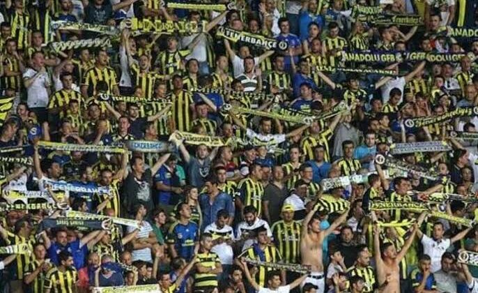 Fenerbahçe yeni sezon kombine fiyatları belli oldu: Satışlar ne zaman başlıyor