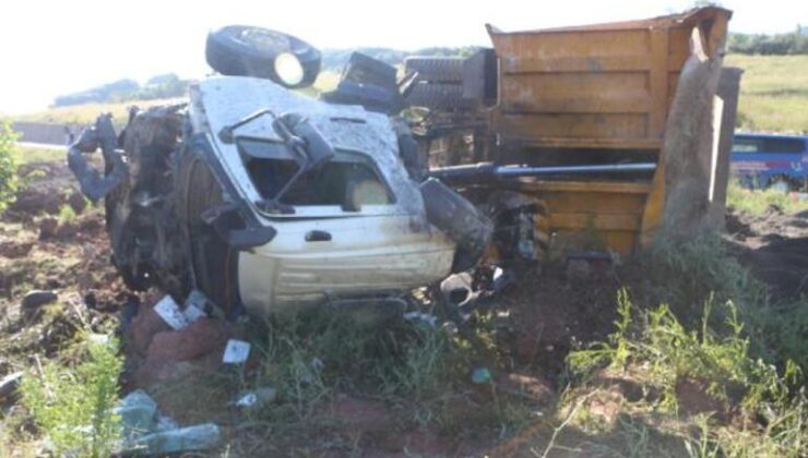 Konya’da feci kaza: Anne ve 2 çocuğu öldü, 2 kişide yaralandı