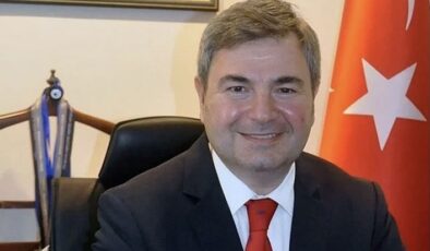 Denizde kalp krizi geçiren Büyükelçi hayatını kaybetti