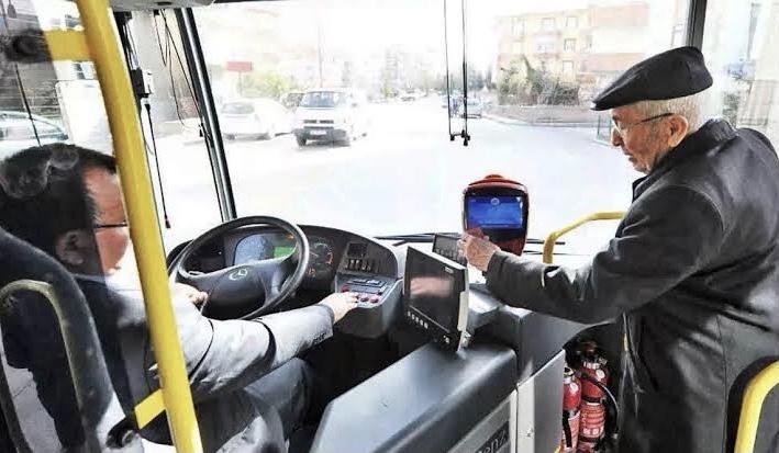 65 yaş üstü ücretsiz mi? Halk otobüsleri kabul etmedi: İBB açıklama yaptı