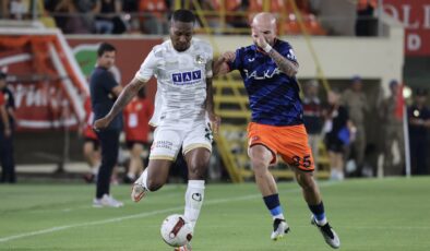 Alanyaspor, Başakşehir FK’yi rahat geçti
