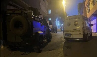 İki komşu aile silahla, bıçakla, sopayla kavga etti: 1‘i polis, 15 kişi yaralandı