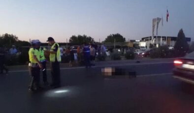 Otomobil, motosikleti biçti: 2 kişi öldü, 2 kişi yaralandı