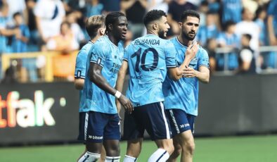 Adana Demirspor, 10 kişiyle turladı