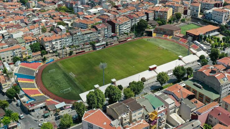 Fatih Karagümrük’e kötü haber: Köklü kulüp küme mi düşürülecek?