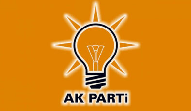 AK Parti’de 3 istifa daha
