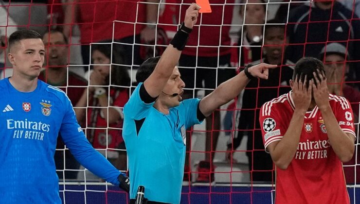 Hakem Halil Umut Meler, Şampiyonlar Ligi’nin ilk haftasına damga vurdu