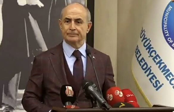 Barış Yarkadaş’tan, Hasan Akgün’e ‘değişim’ göndermesi: Önce sen değiş