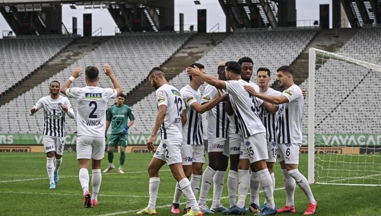 5 gollü derbide kazanan Kasımpaşa