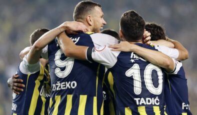 9’da 9 yapan Fenerbahçe, tüm zamanların lig rekorunu kırdı