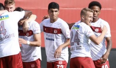 5 gollü maçın galibi Sivasspor oldu