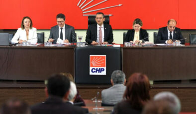 CHP kritik merkezlerin adaylarının açıklanmasını yine öteledi