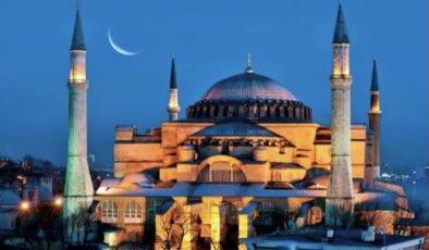 Bu gece Ramazan ayının müjdecisi Berat Kandili kutlanacak