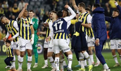 Fenerbahçe ikinci yarı açıldı