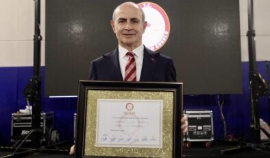 Hasan Akgün, Dünya ve Türkiye rekoru kırdı