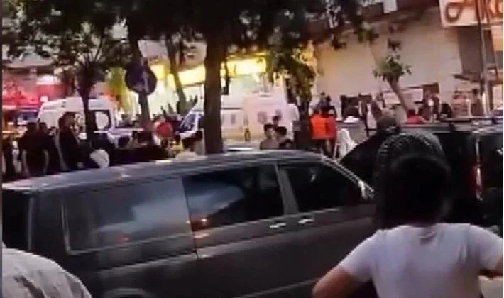 Son Dakika … Küçükçekmece’de bir iş yerinde patlama!