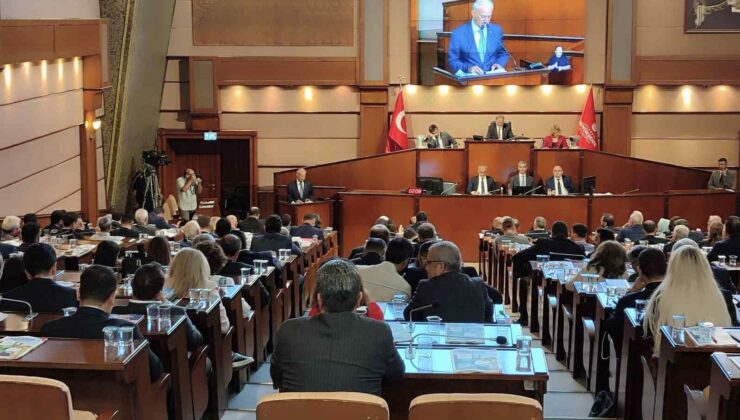 Üsküdar Vaniköy’de kaçak yapılaşma var: “Tutanak tuttuysan neden müdahale etmiyorsun”