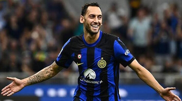 Dev maça Hakan Çalhanoğlu ilk onbirde başlıyor: Inter – Napoli karşılaşması saat kaçta, hangi kanalda yayınlanacak? Maçı canlı izle