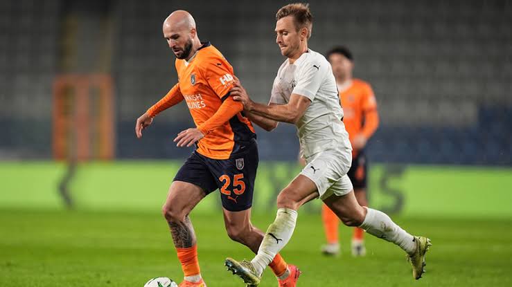 Zayıf rakibine evinde puan kaybeden Başakşehir Avrupa’ya veda etti