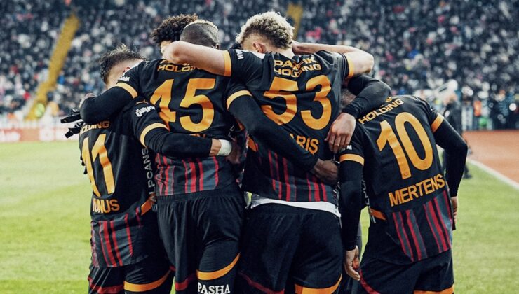 10 kişide oynasalar Galatasaray’a rakip dayanmıyor