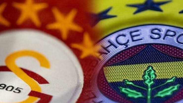 55 yıl sonra yabancı hakemli dev derbi başlıyor: Galatasaray – Fenerbahçe karşılaşması saat, hangi kanalda yayınlanacak? Maçı canlı izle