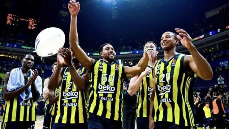 Fenerbahçe, Yunanistan’da liderlik arıyor: Panathinaikos – Fenerbahçe karşılaşması saat kaçta, hangi kanalda yayınlanacak? Maçı canlı izle