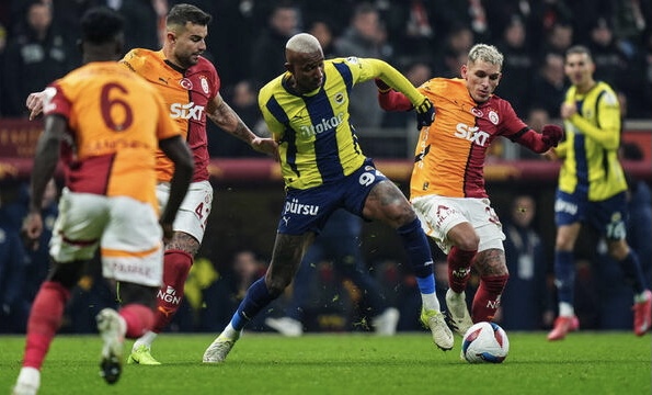 Türkiye Kıpası çeyrek finalinde dev derbi: Fenerbahçe – Galatasaray karşılaşması saat kaçta, hangi kanalda yayınlanacak? Maçı canlı izle