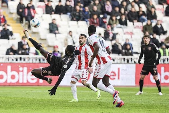 Sivasspor, Samsun’da son şansını kullanacak: Samsunspor – Sivasspor karşılaşması saat kaçta, hangi kanalda yayınlanacak? Maçı canlı izle